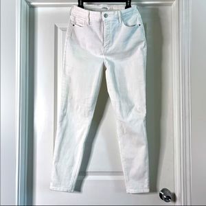 Old Navy Women's High-Rise Rockstar Super Skinny Jeans